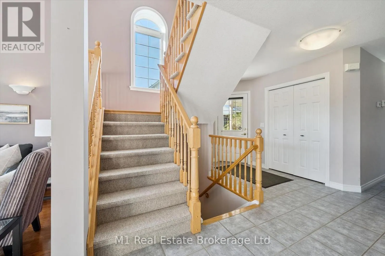 105 RIVERWALK PLACE