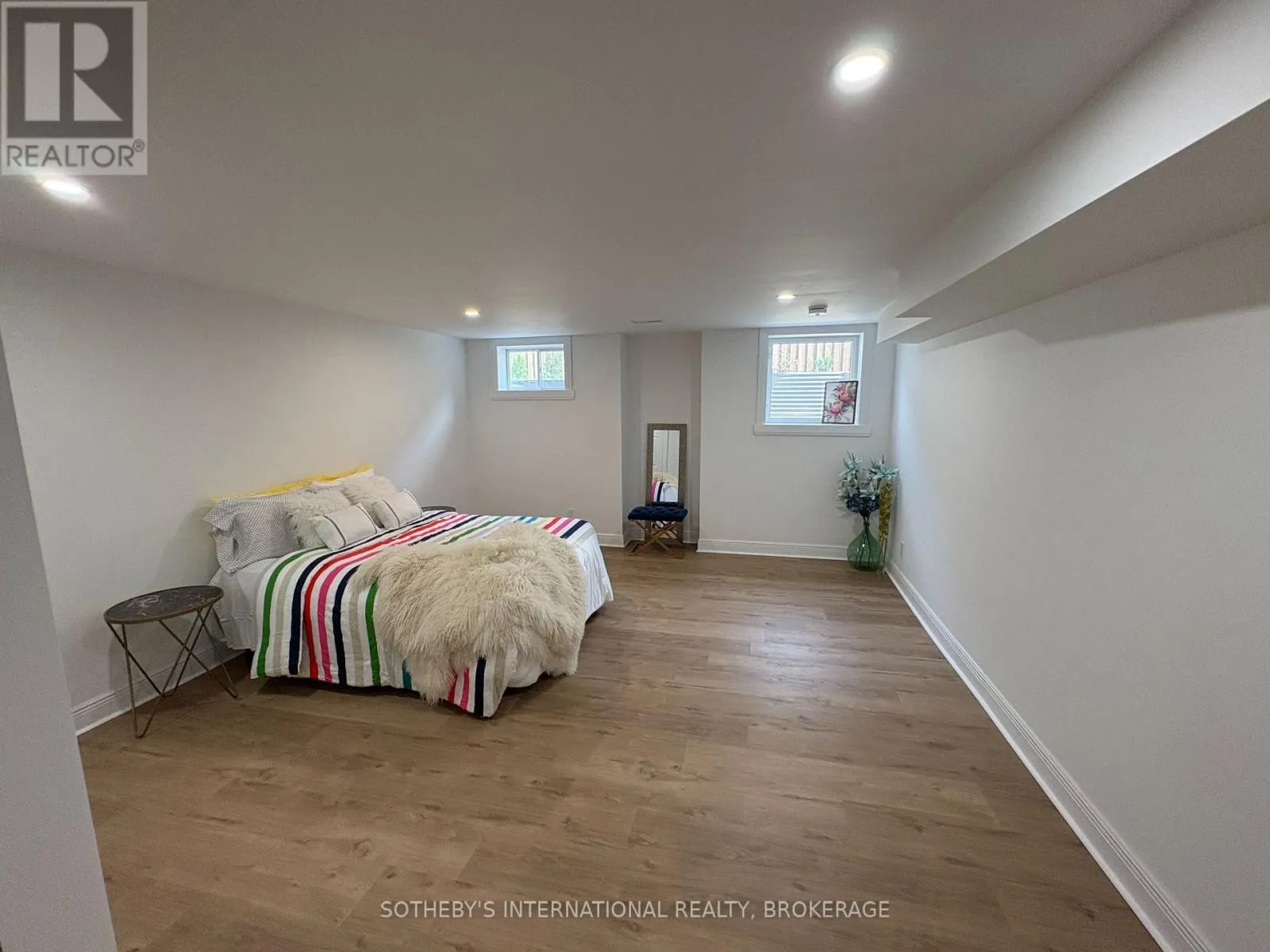 71 STELLA STREET