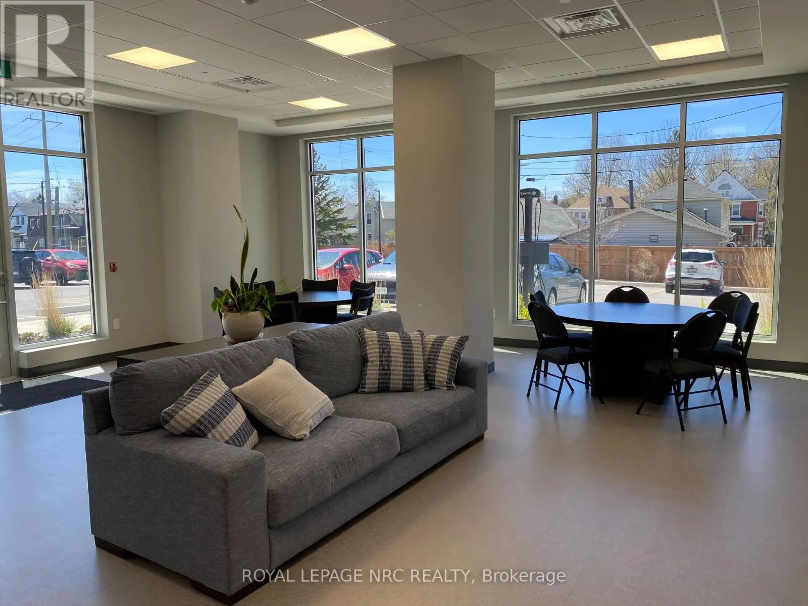 604 - 118 WEST STREET #604