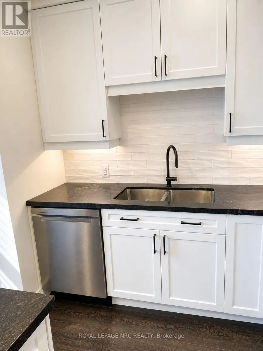 604 - 118 WEST STREET #604