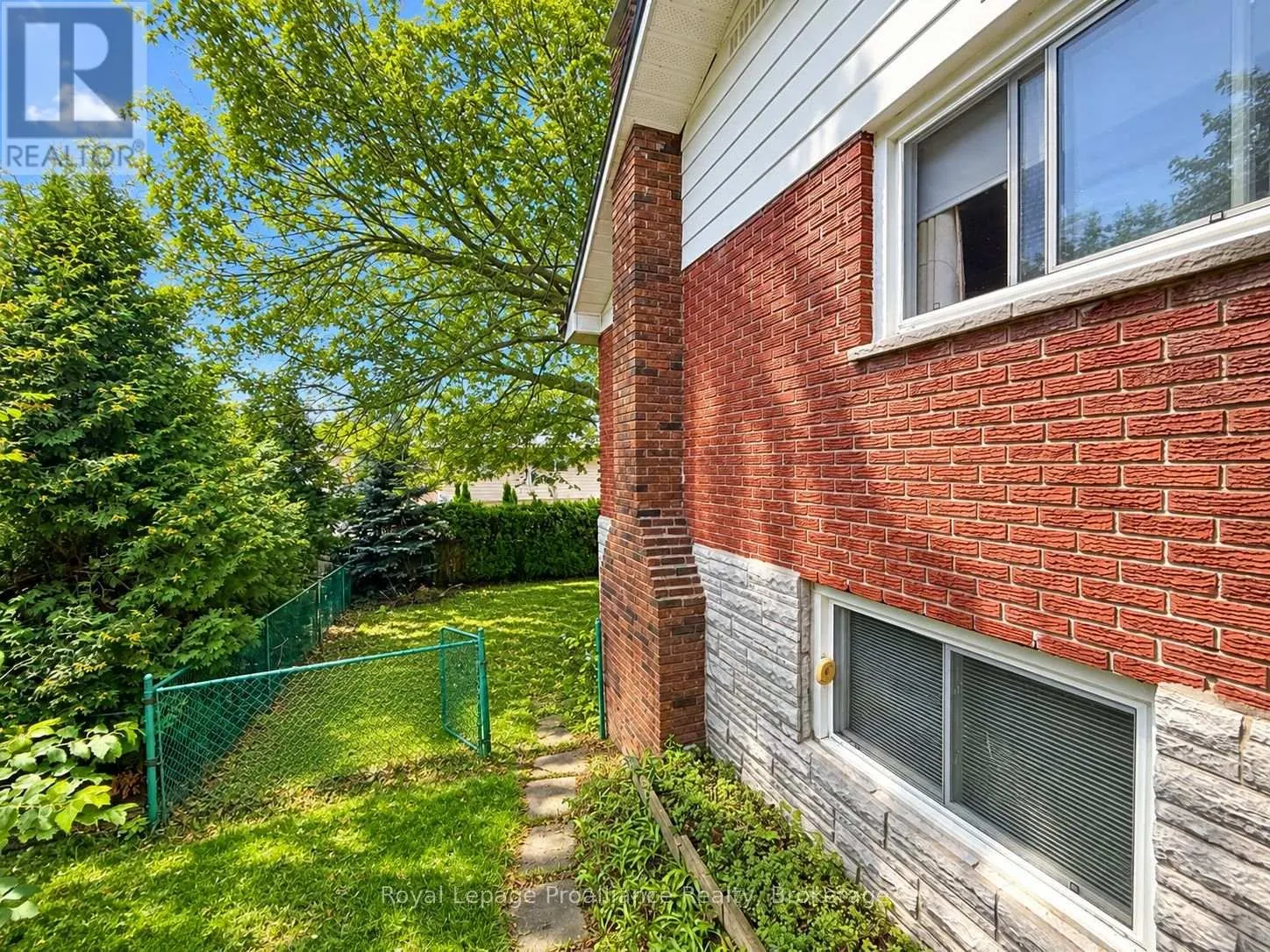 46 GEARIN STREET
