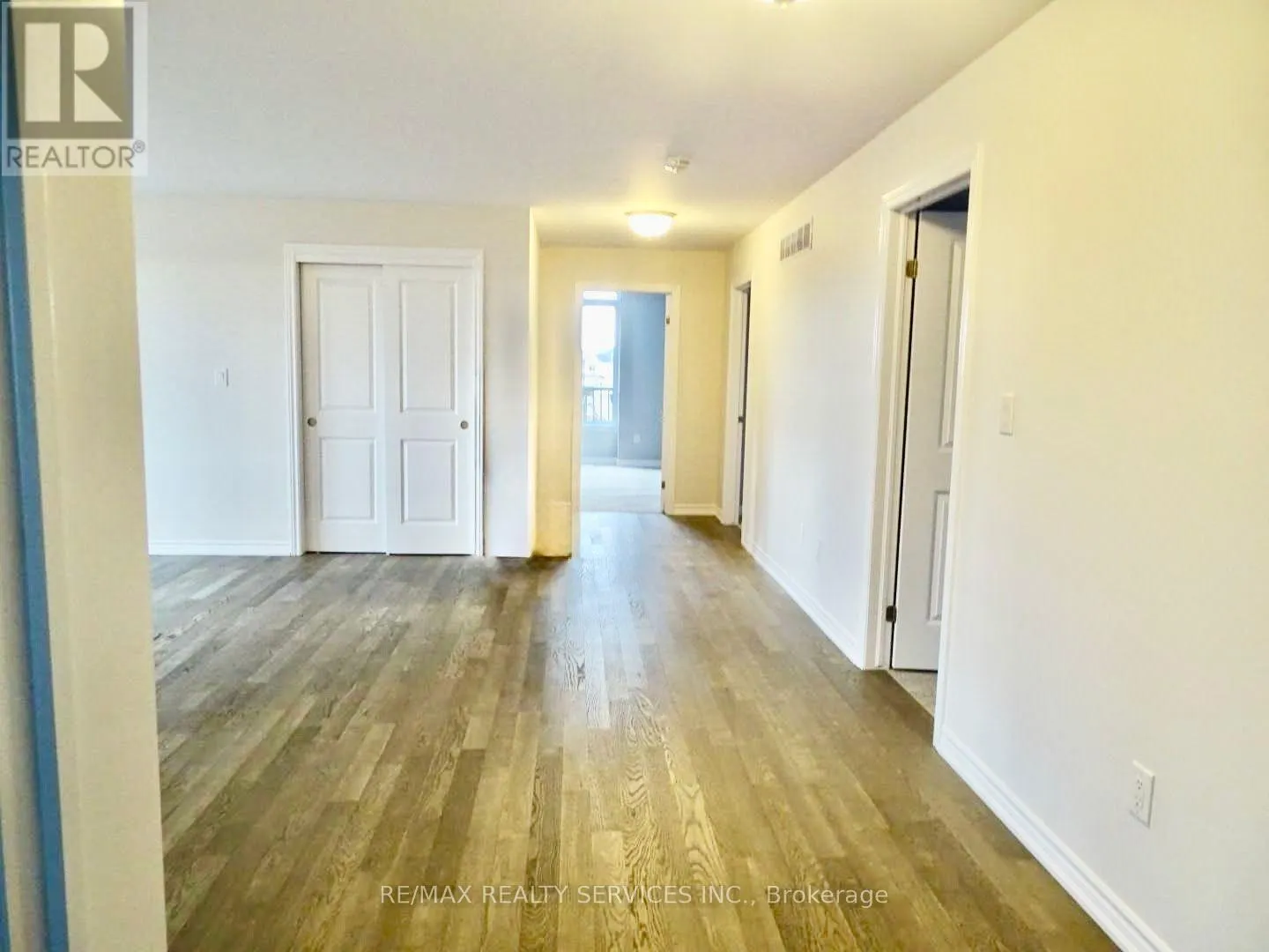 204 BETHUNE AVENUE