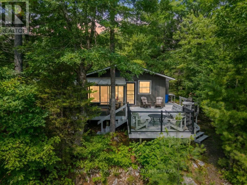 811 HERMIT THRUSH LANE