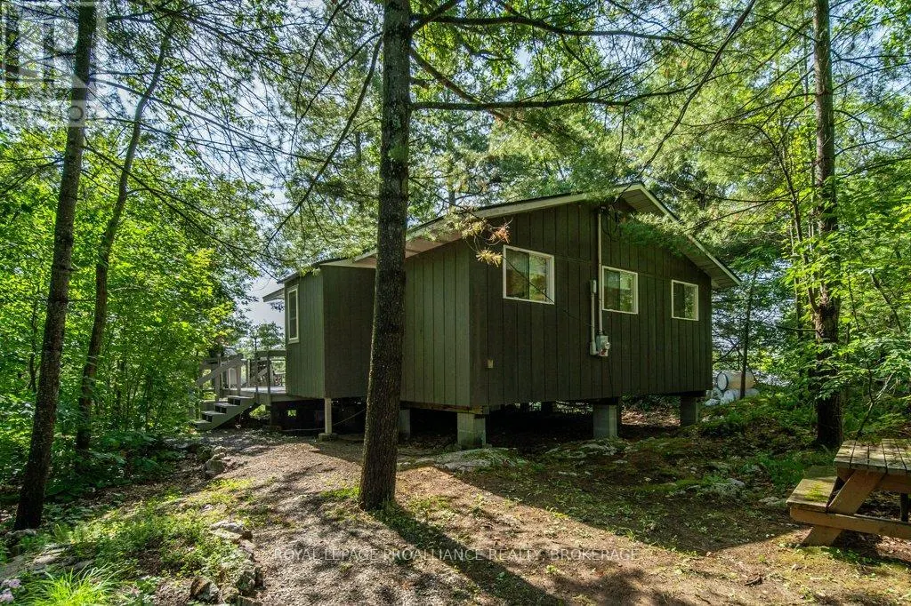 811 HERMIT THRUSH LANE