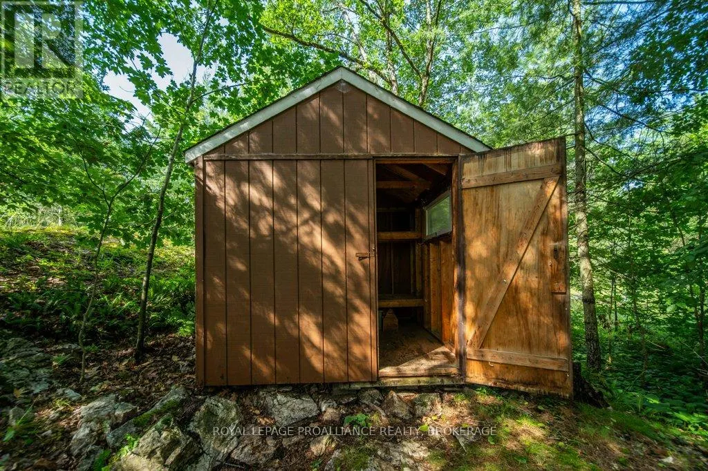 811 HERMIT THRUSH LANE