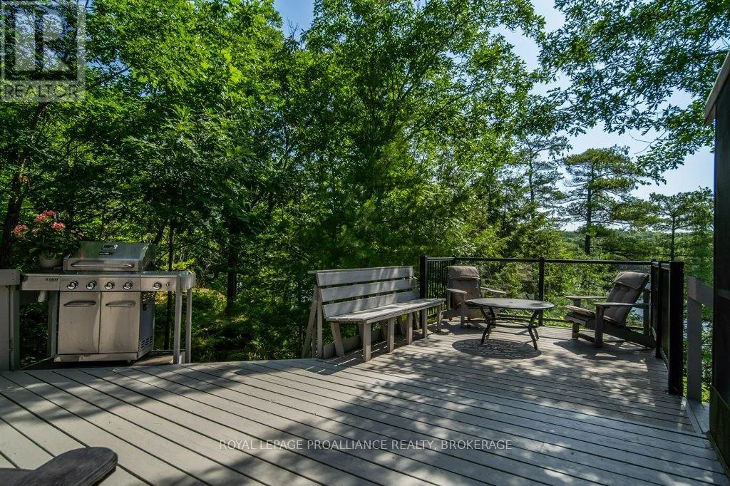 811 HERMIT THRUSH LANE