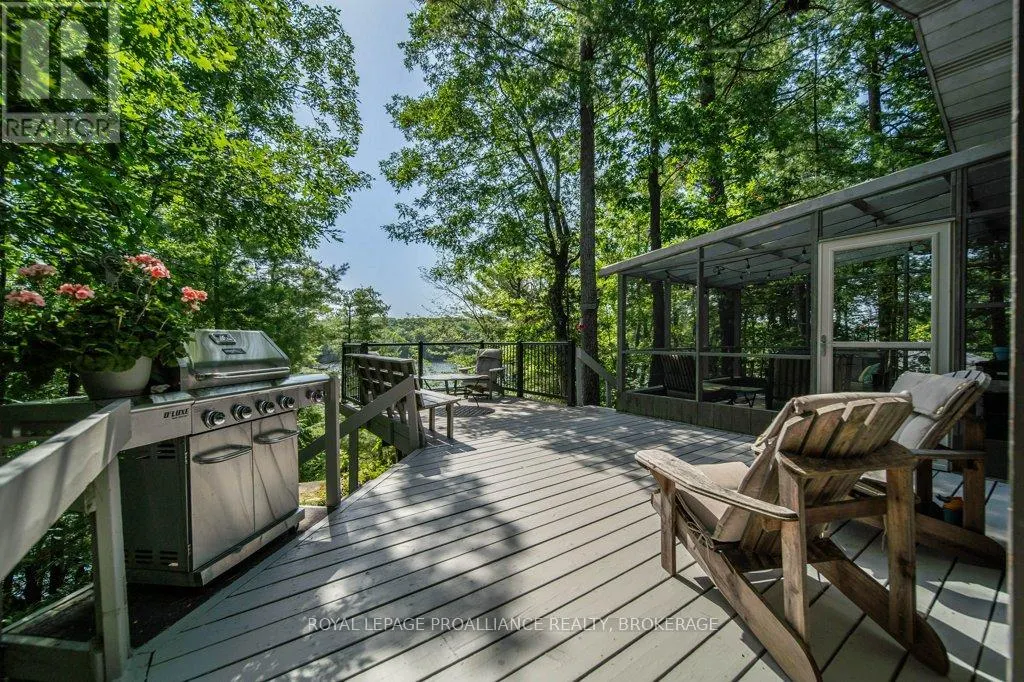 811 HERMIT THRUSH LANE