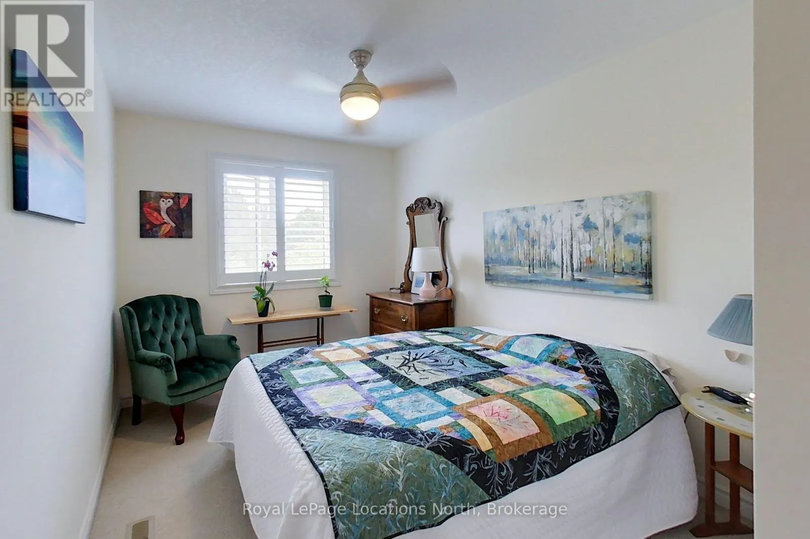 8 RUSSETT DRIVE