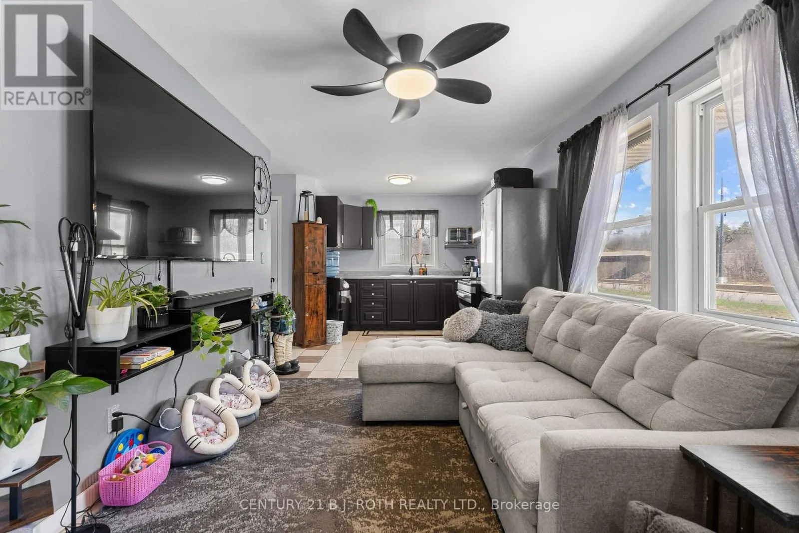 1411 11 HIGHWAY S