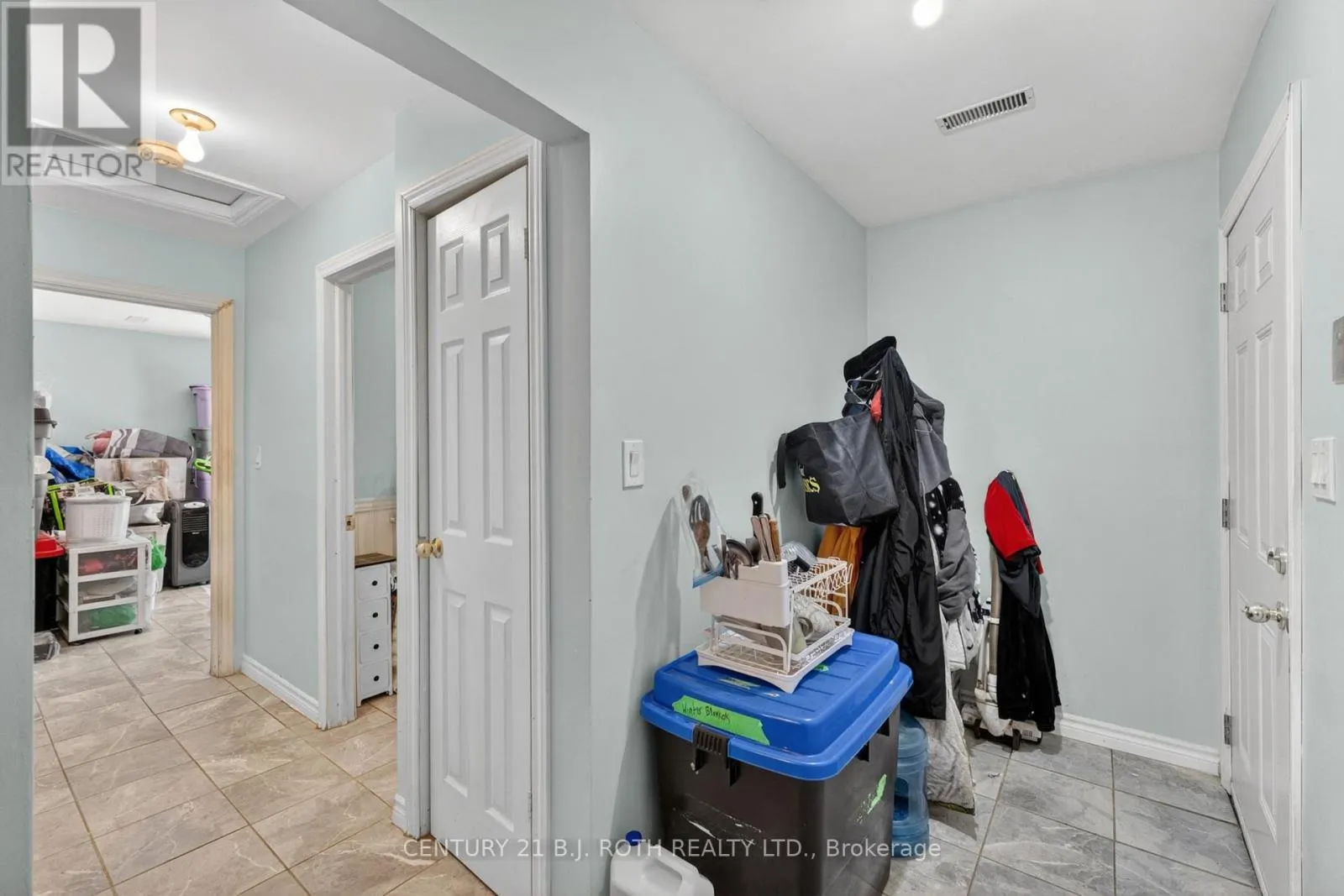 1411 11 HIGHWAY S