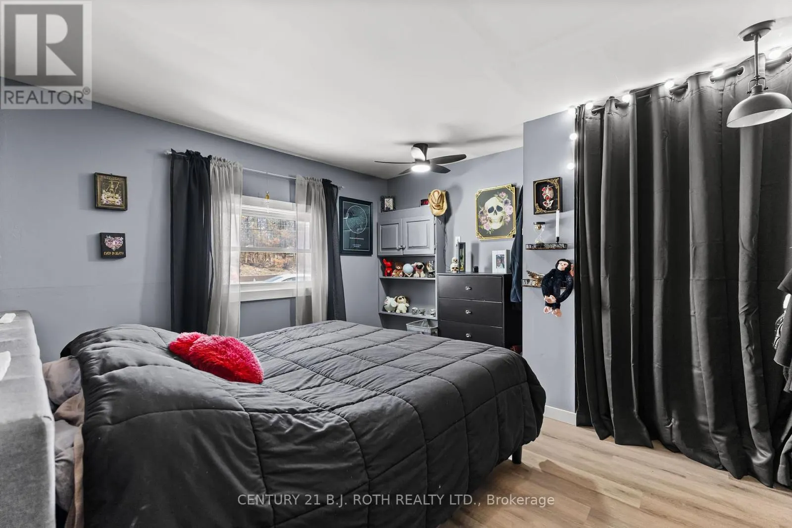 1411 11 HIGHWAY S