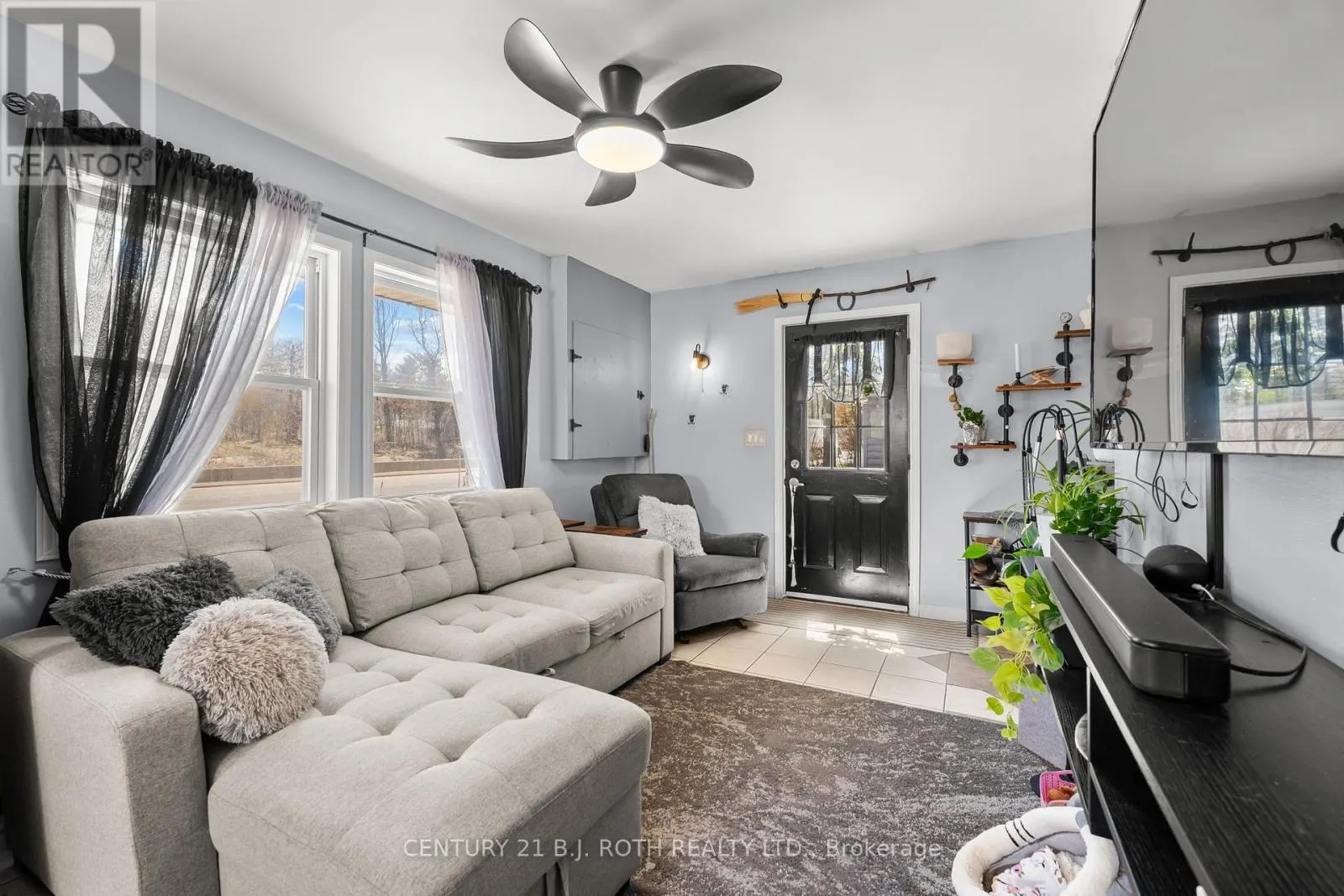 1411 11 HIGHWAY S