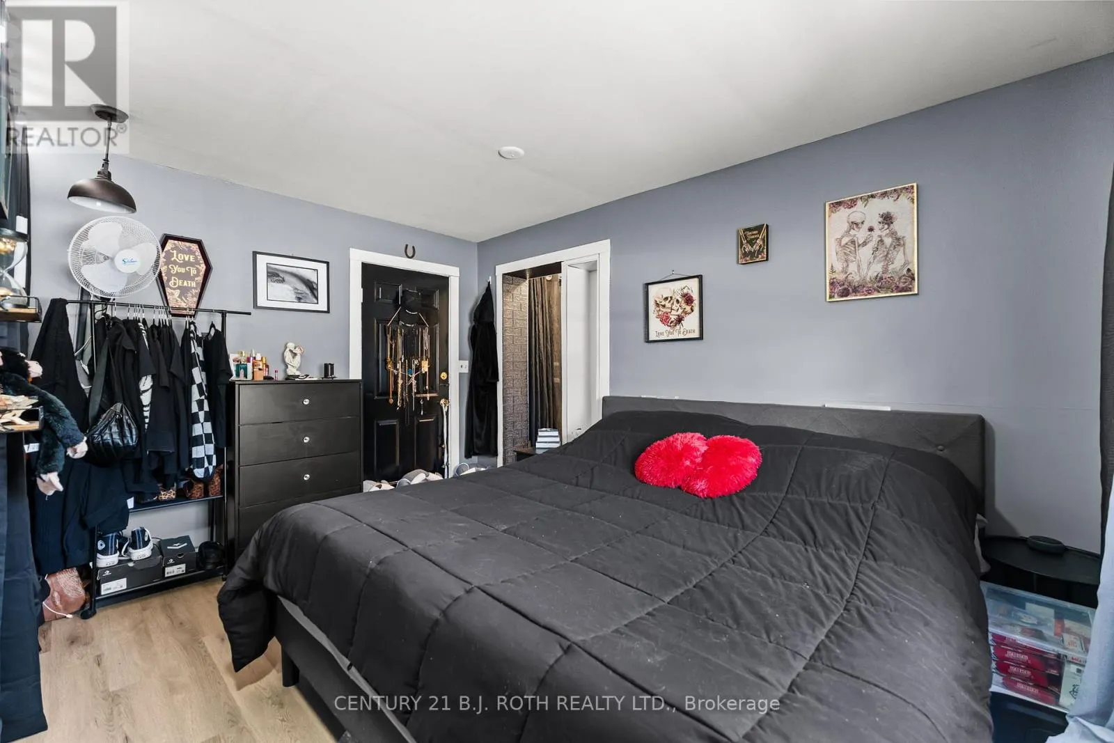 1411 11 HIGHWAY S