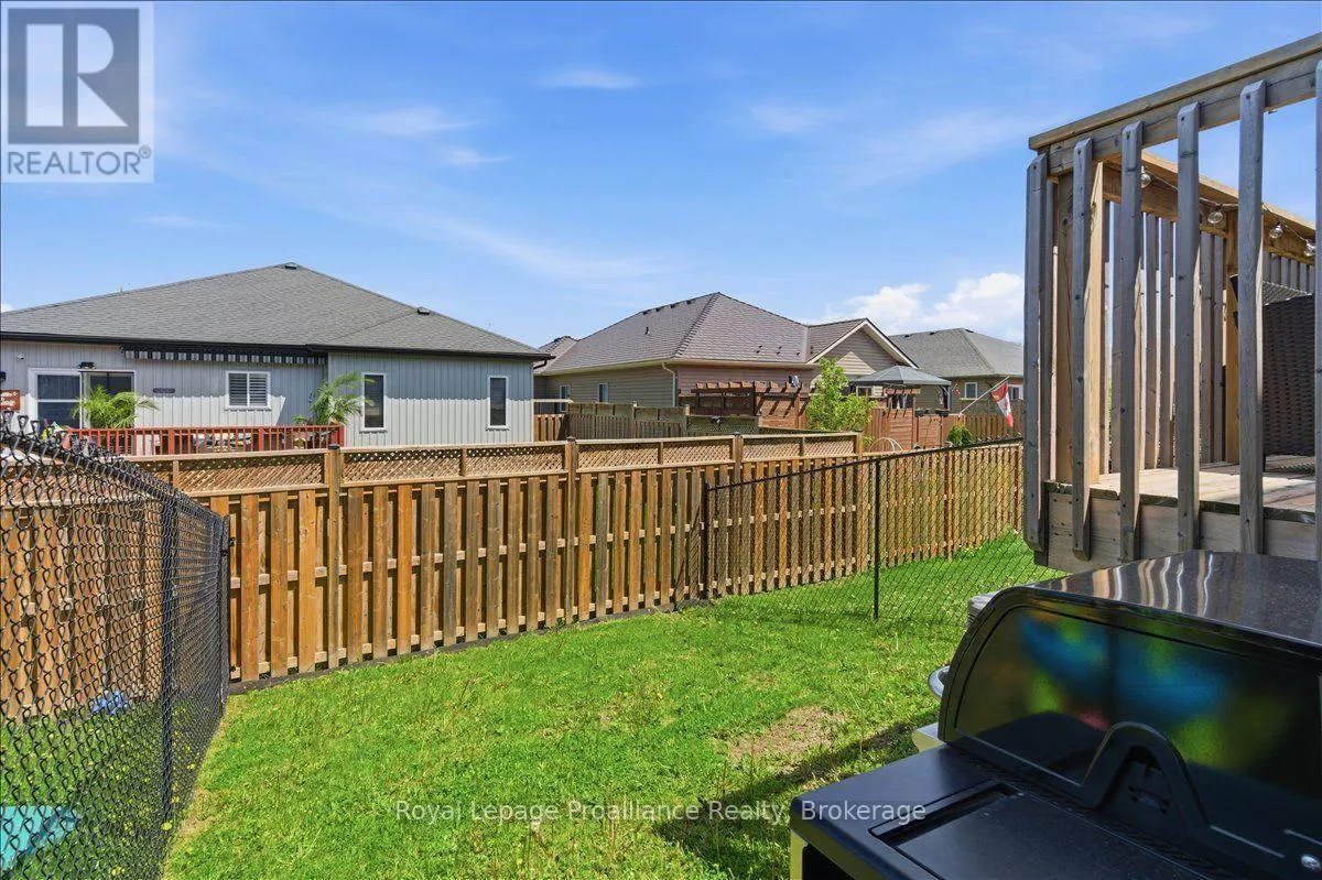 31 DEWAL PLACE
