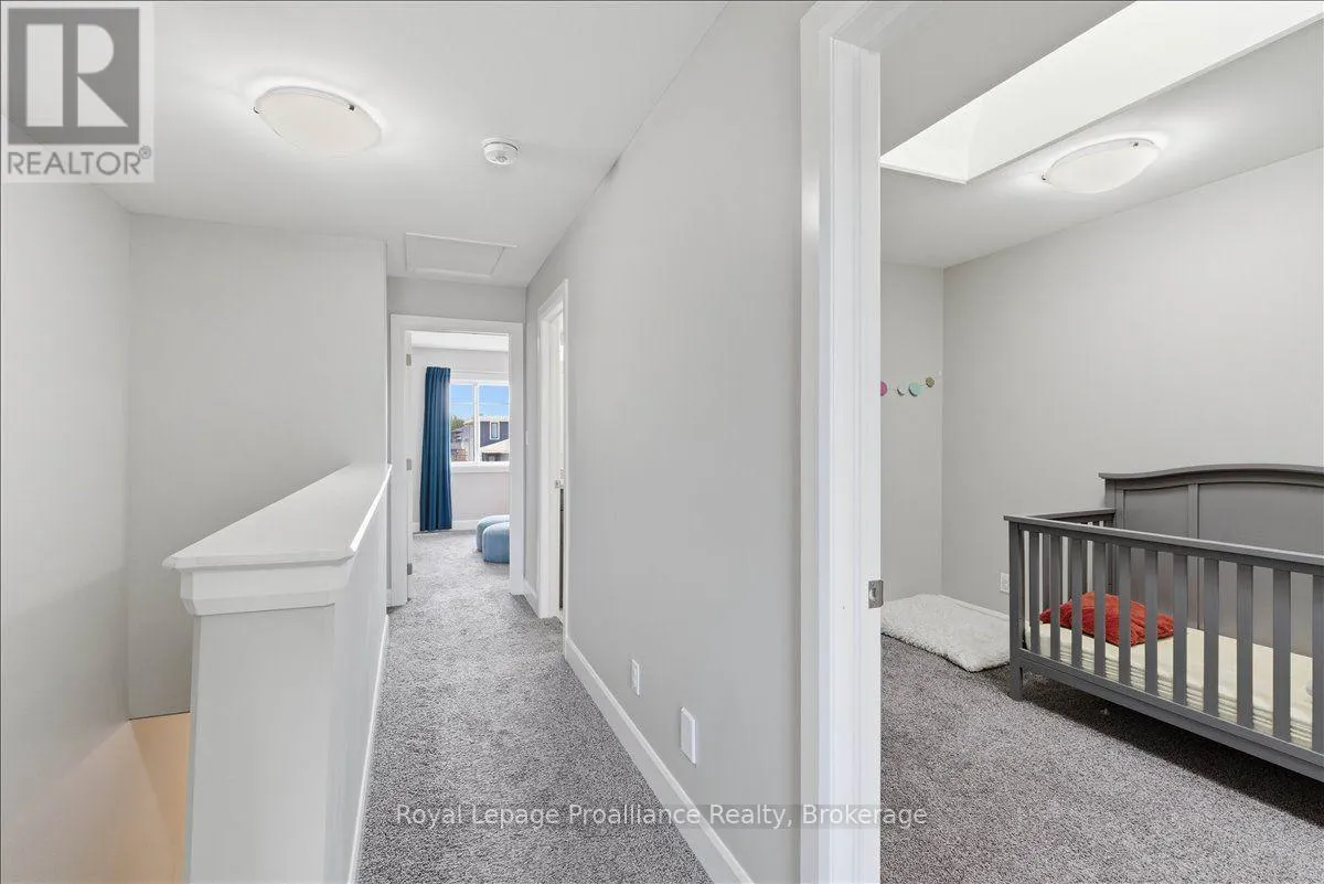31 DEWAL PLACE