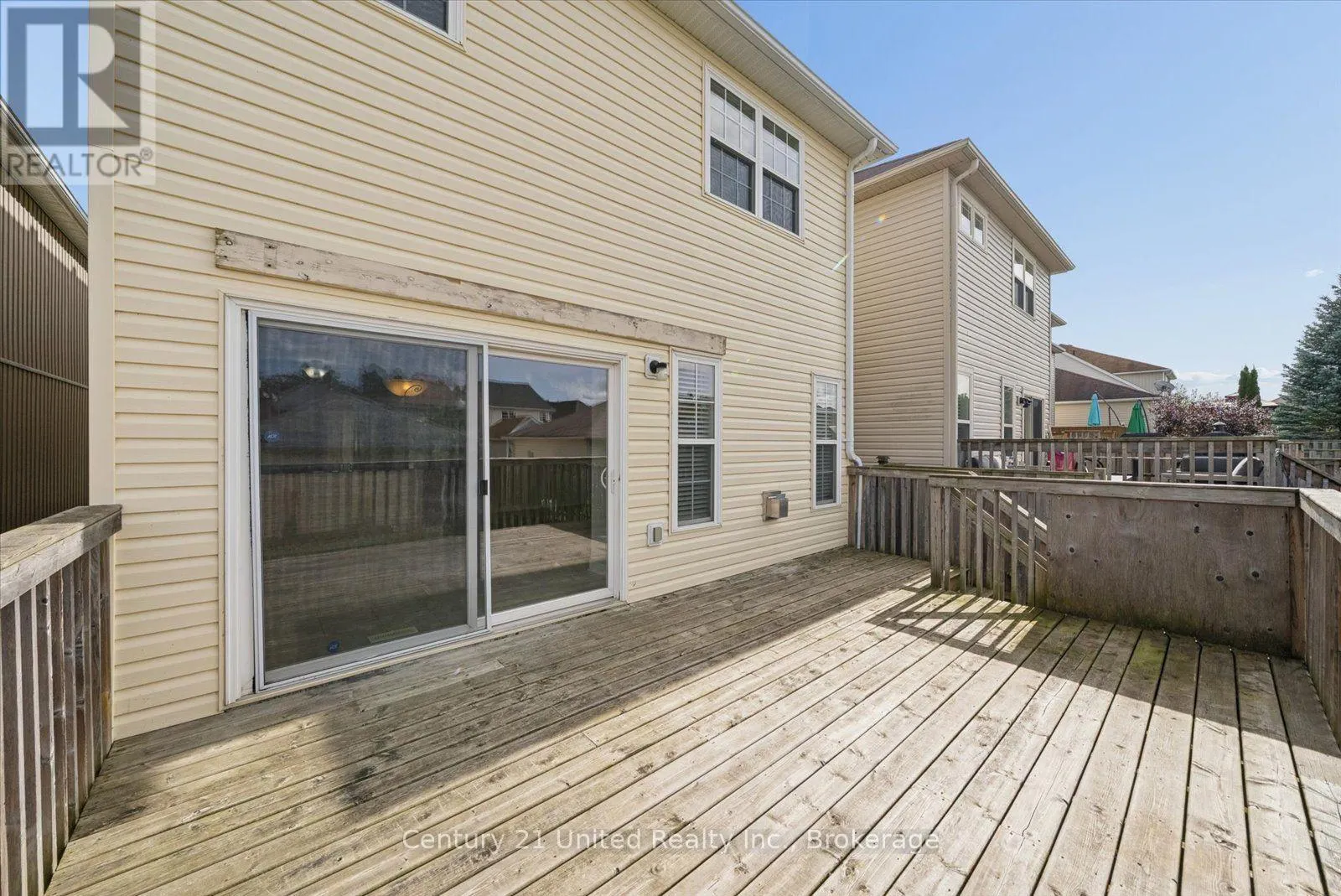 253 BOWEN DRIVE