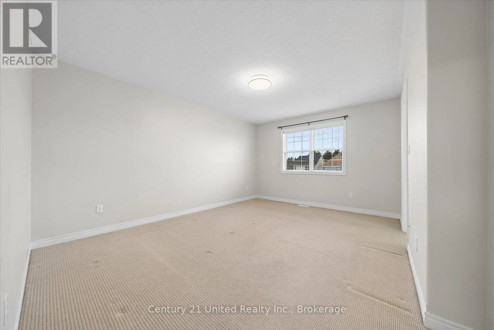 253 BOWEN DRIVE