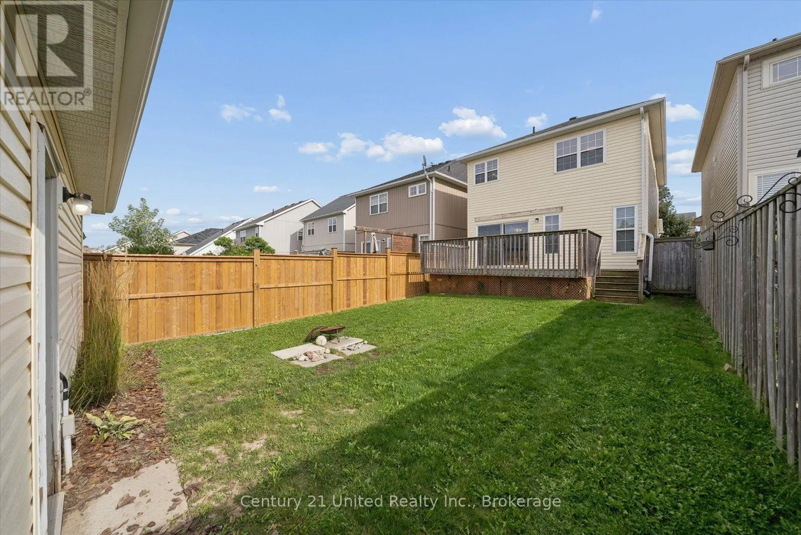 253 BOWEN DRIVE