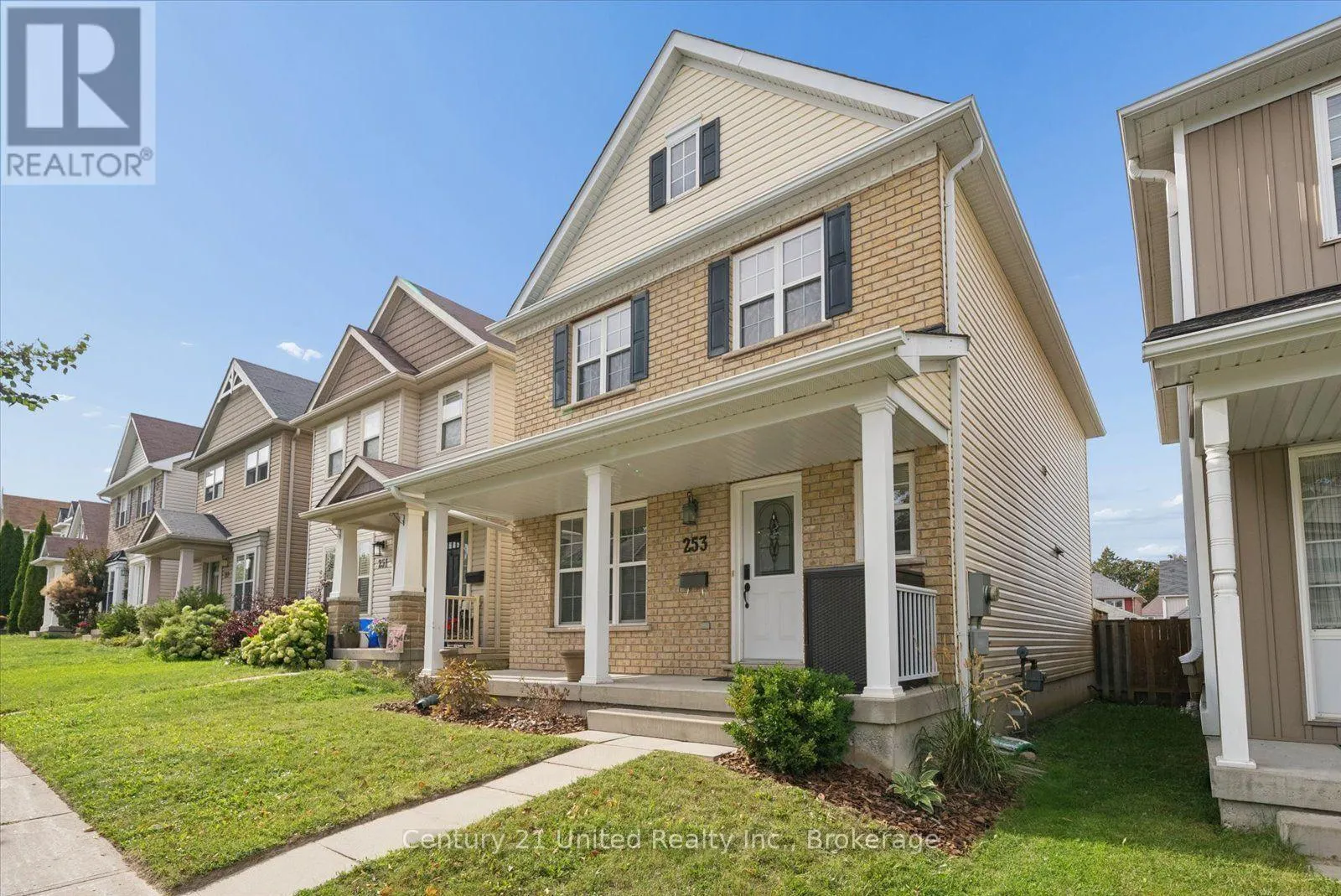 253 BOWEN DRIVE