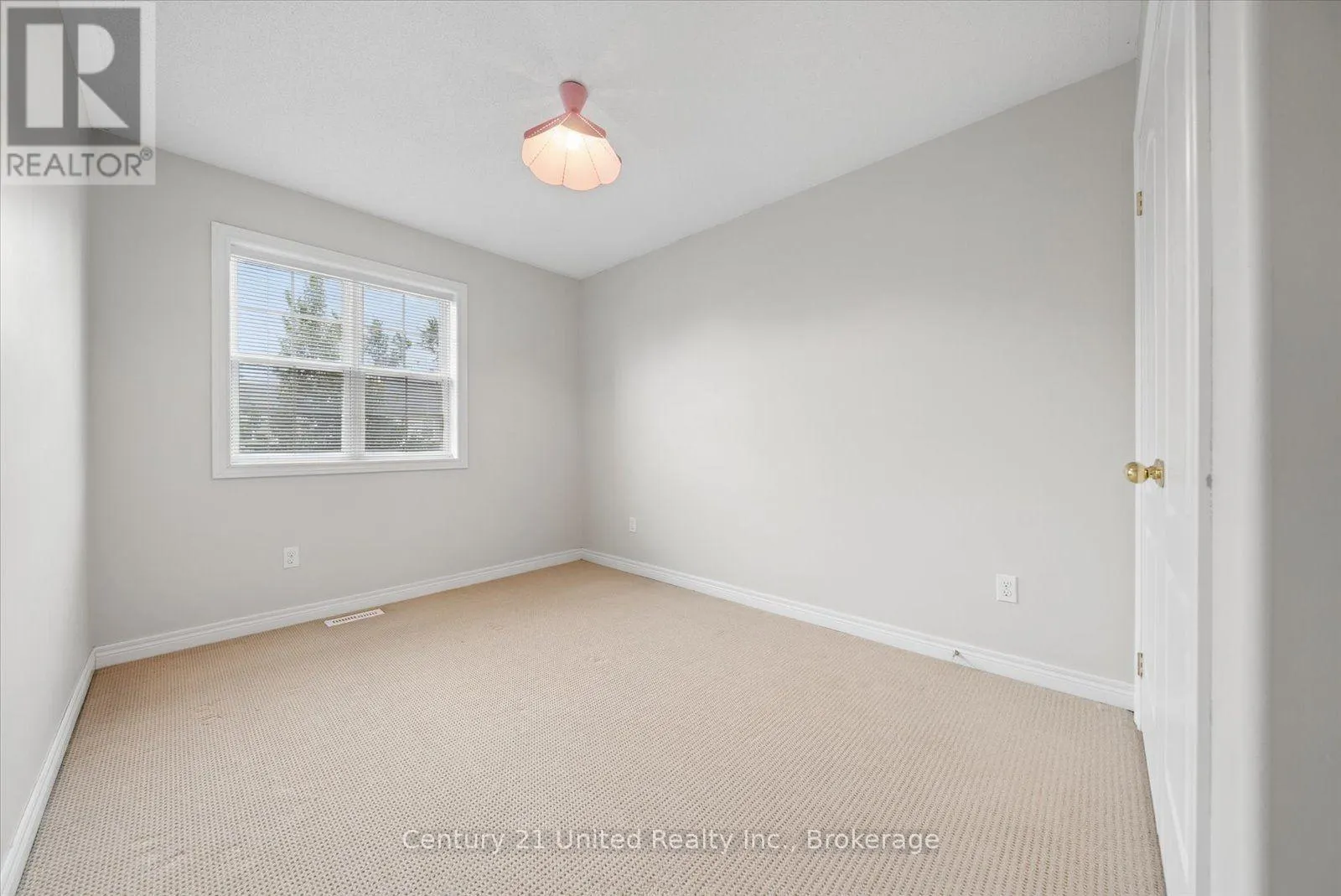 253 BOWEN DRIVE