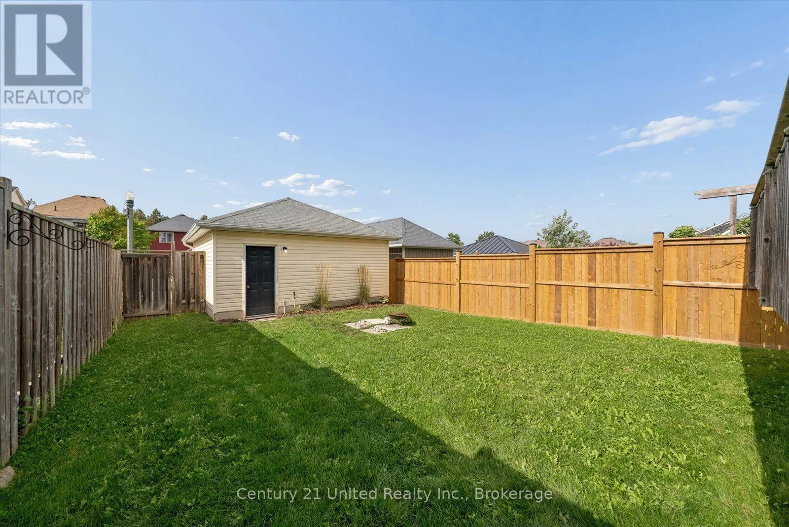 253 BOWEN DRIVE