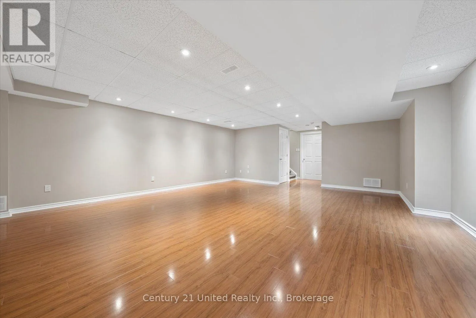 253 BOWEN DRIVE