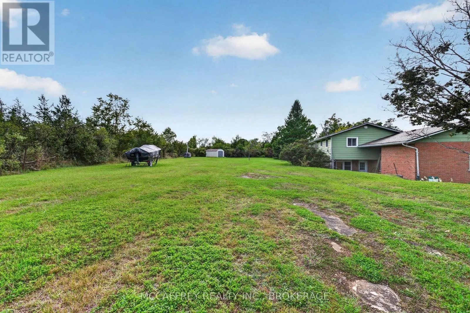 2572 COUNTY RD 1 E