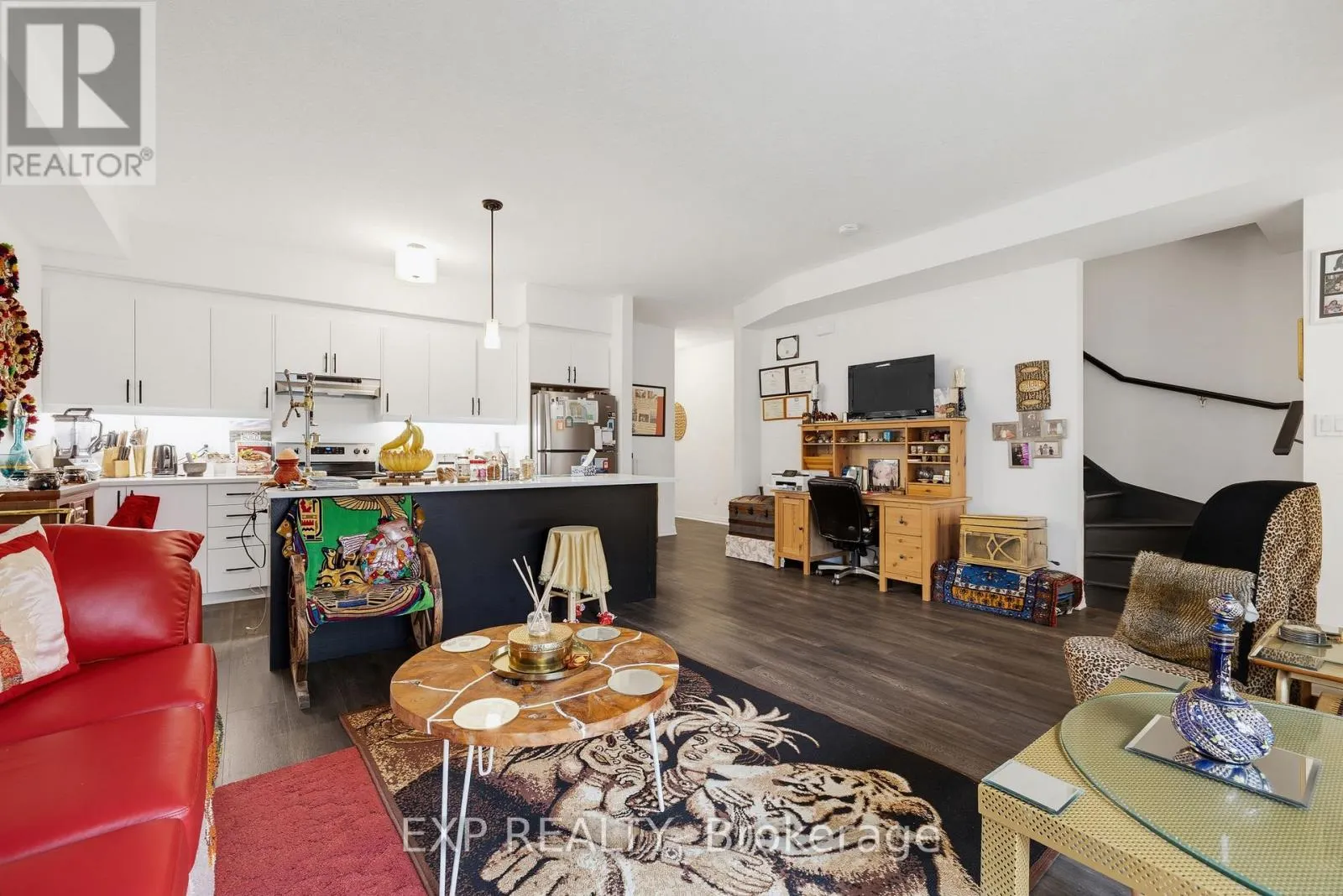 78 - 25 ISHERWOOD AVENUE