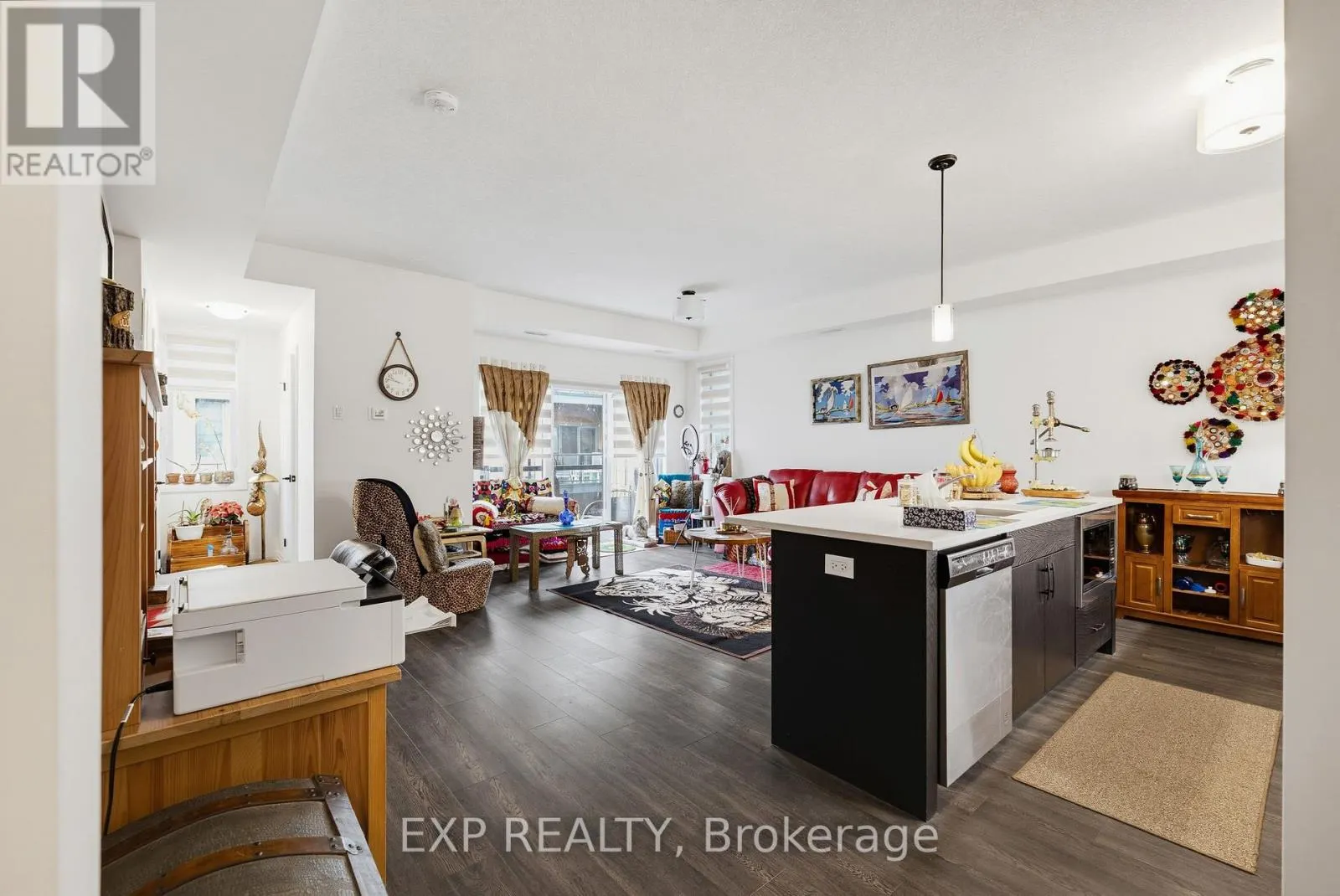 78 - 25 ISHERWOOD AVENUE