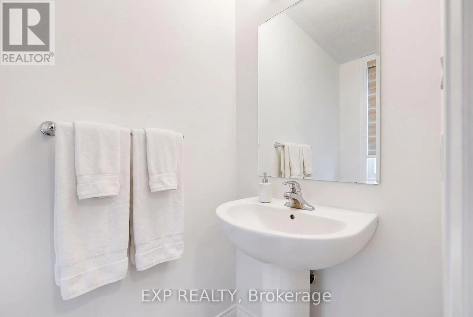 78 - 25 ISHERWOOD AVENUE