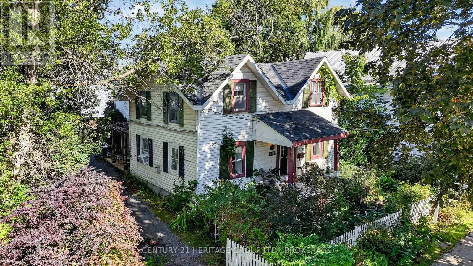 438 MAIN STREET