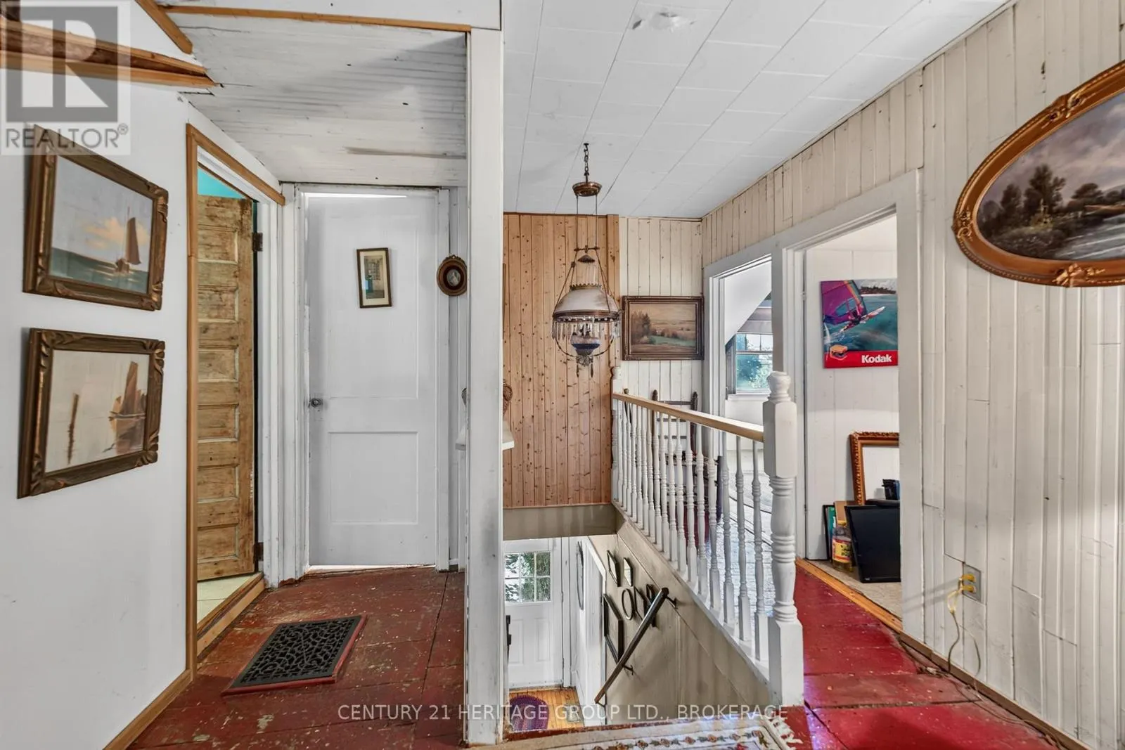 438 MAIN STREET