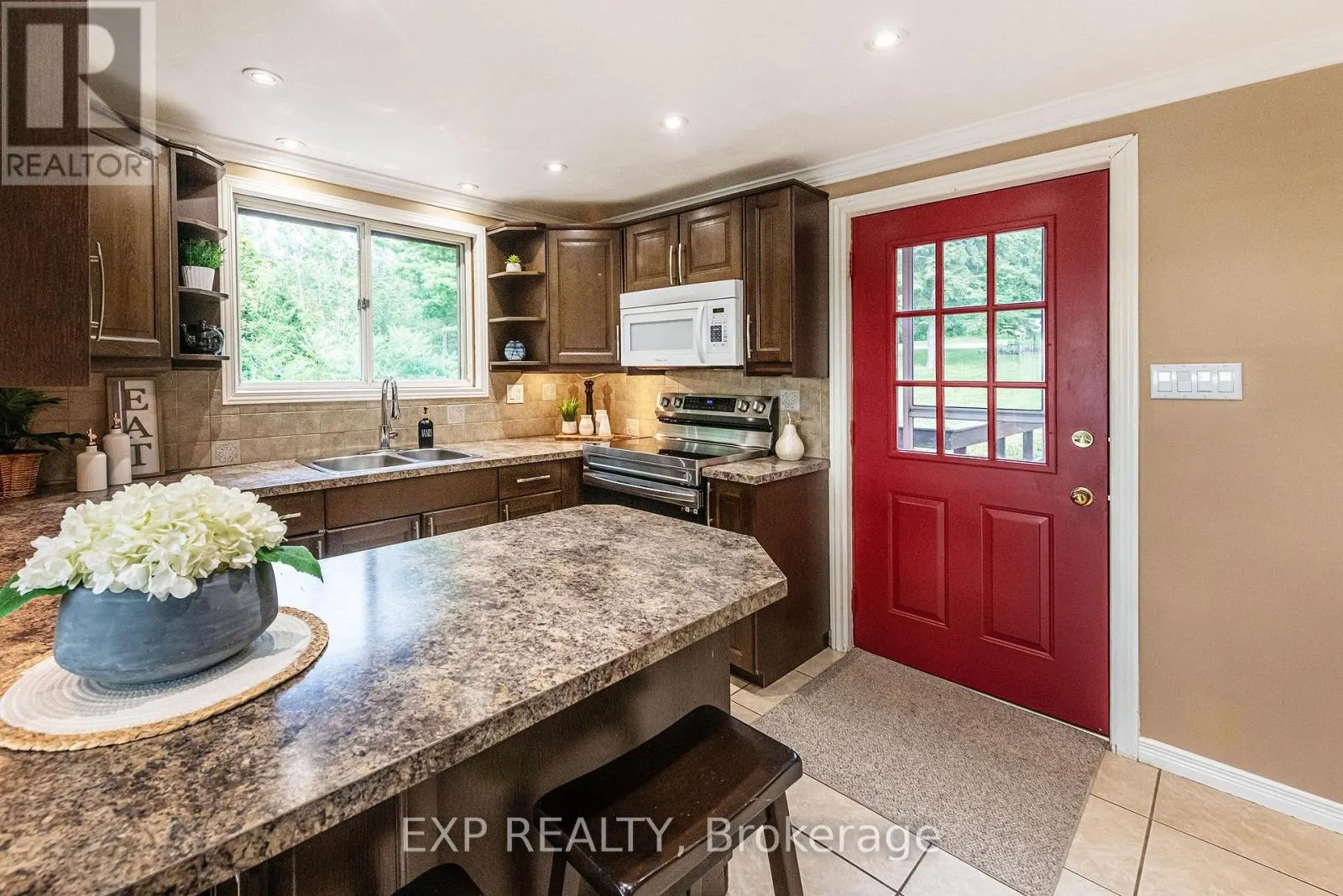 637166 PRINCE OF WALES ROAD