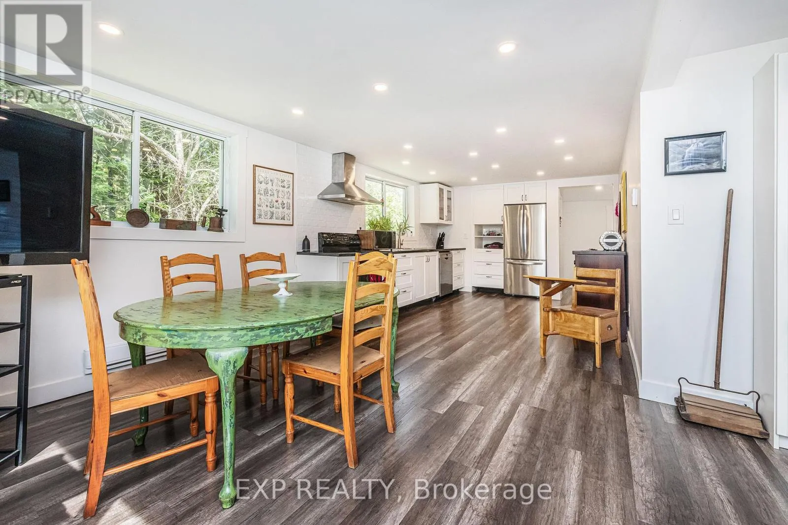 637166 PRINCE OF WALES ROAD