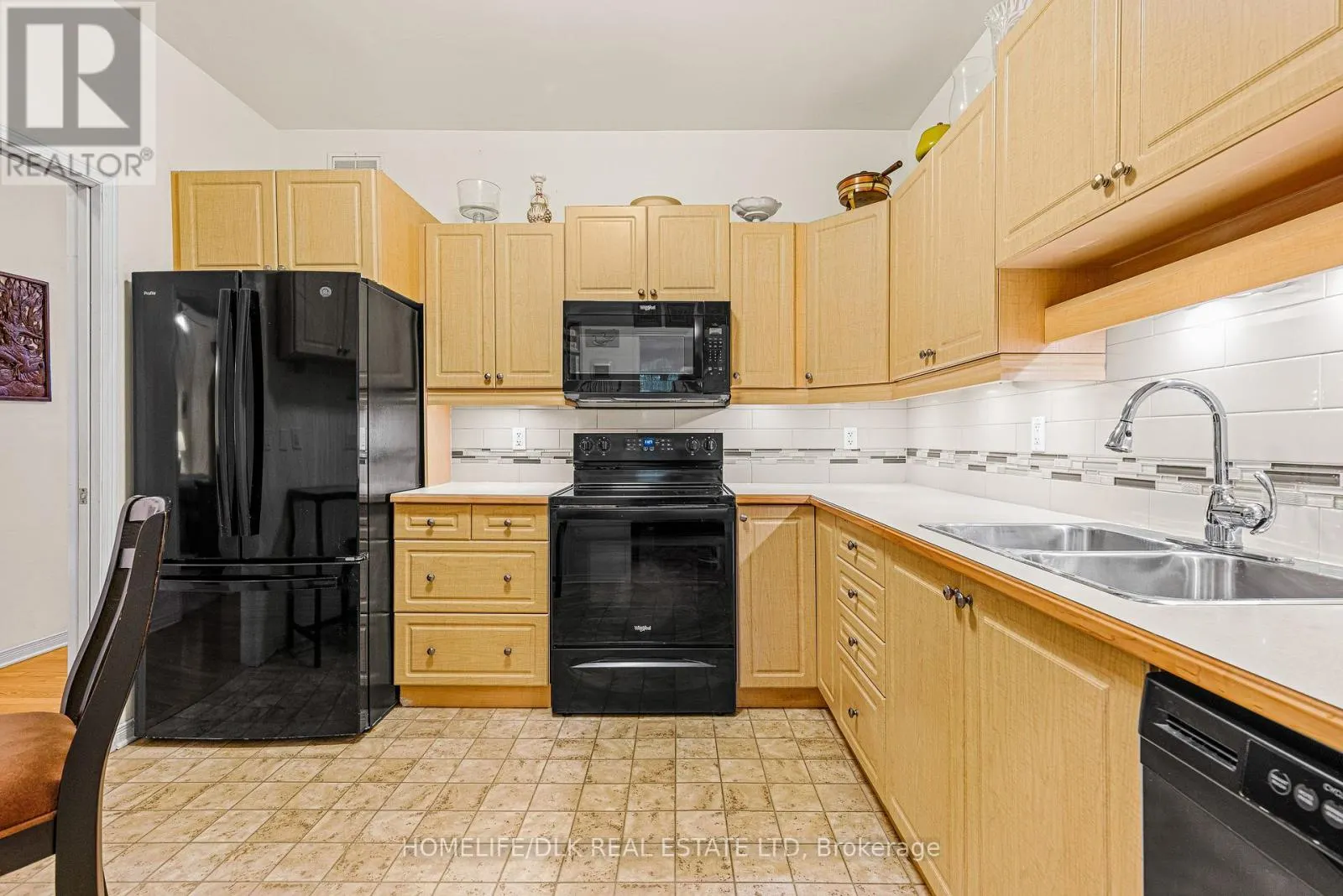 5 SUSANNA LANE