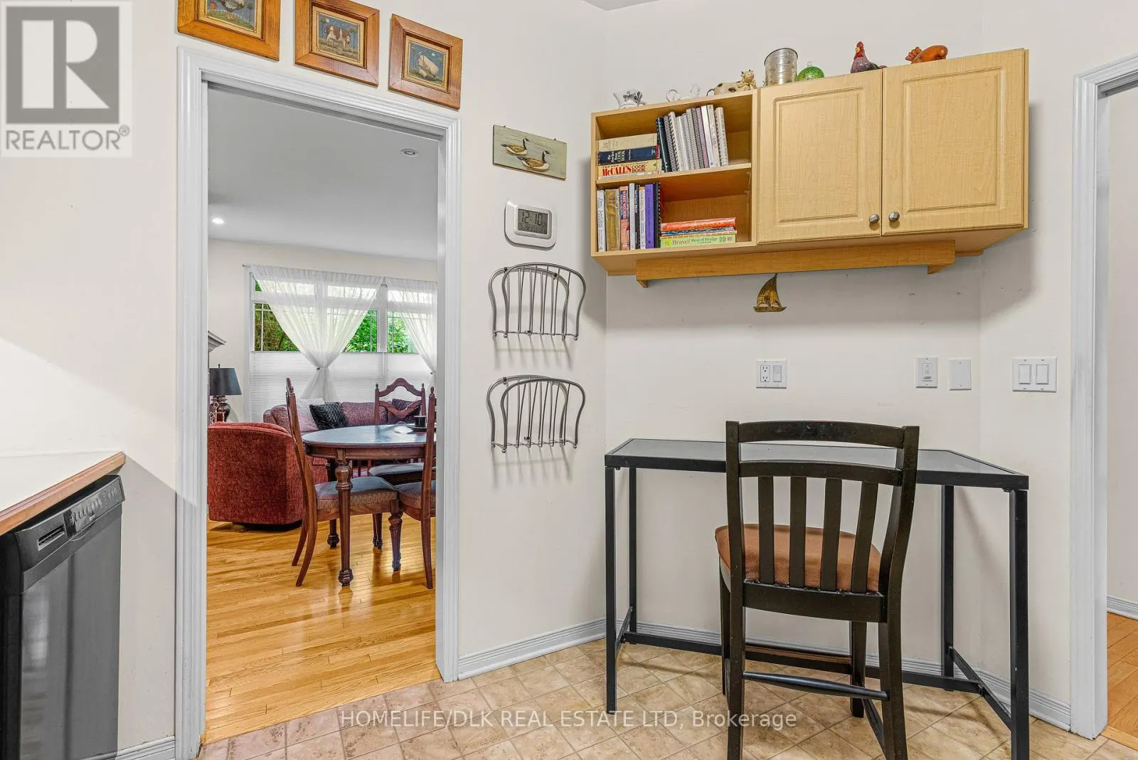 5 SUSANNA LANE