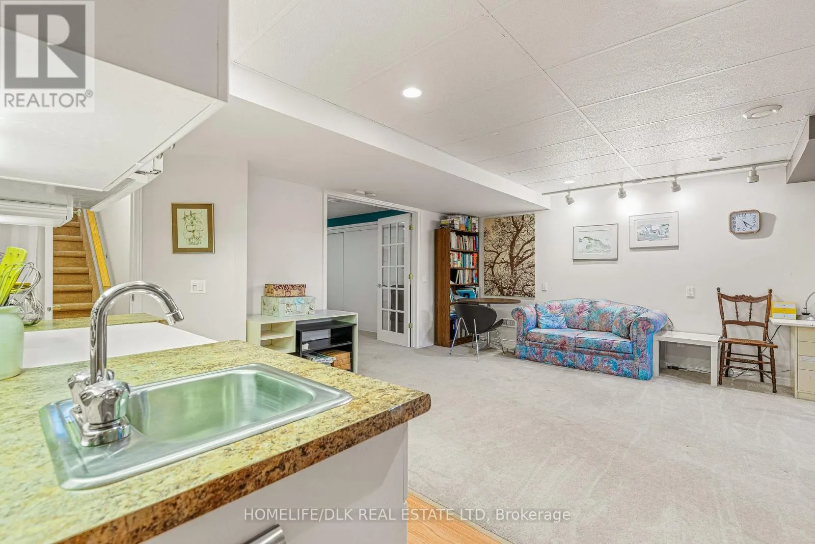 5 SUSANNA LANE