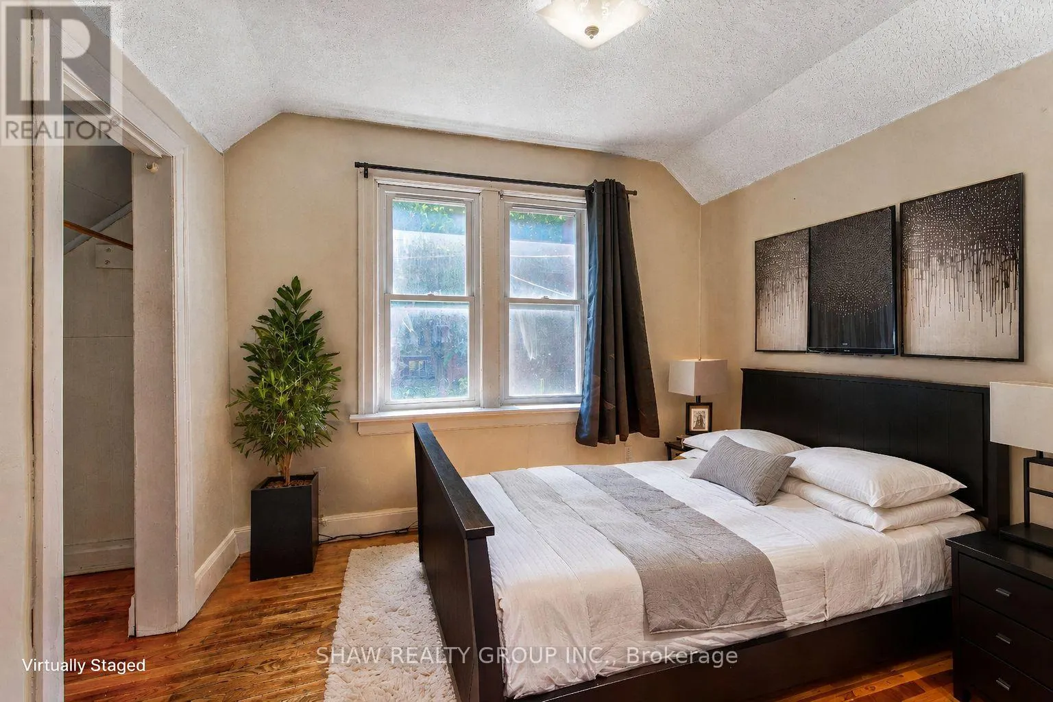 84 FRANKLIN STREET S