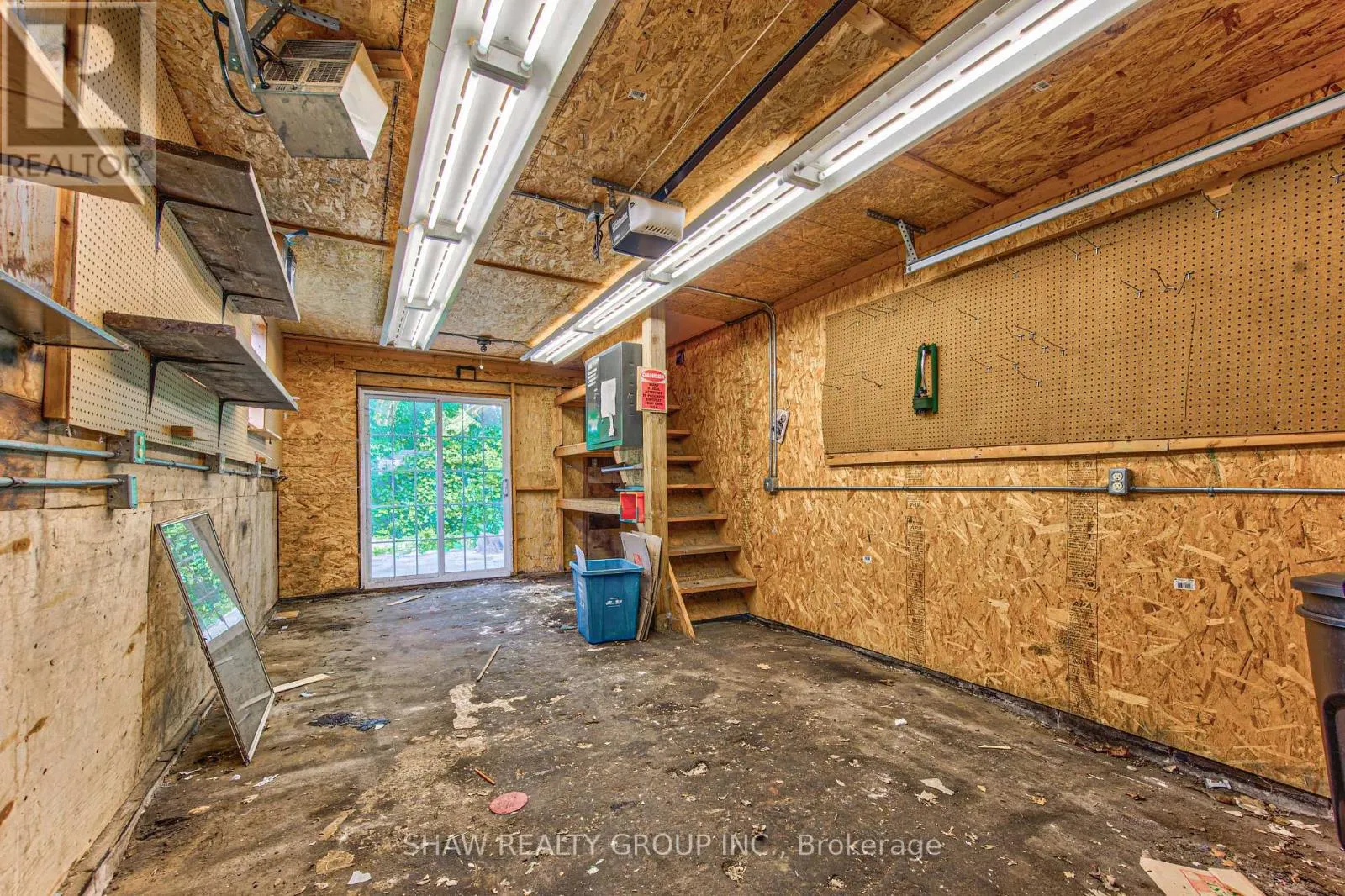 84 FRANKLIN STREET S