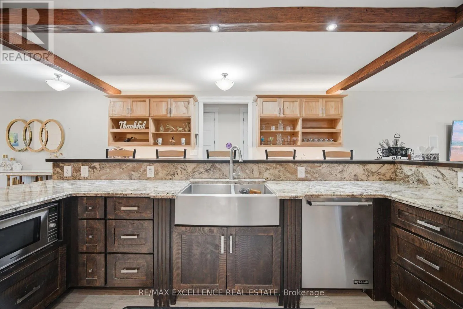 5593 TRAFALGAR ROAD