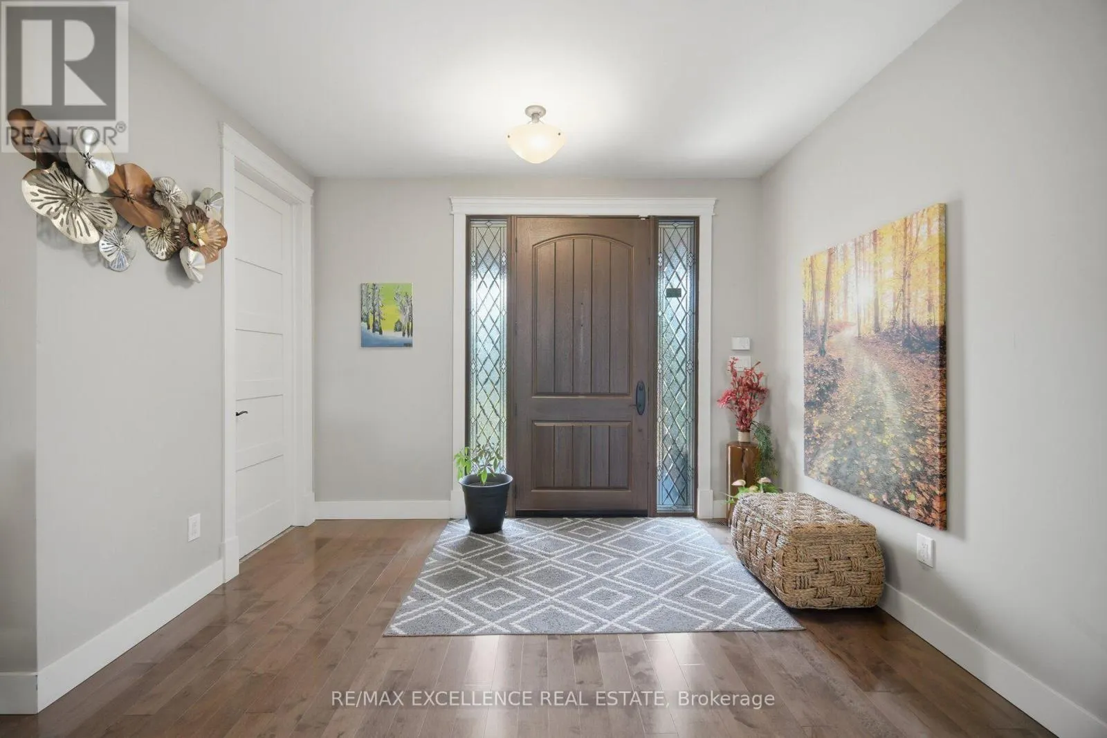 5593 TRAFALGAR ROAD