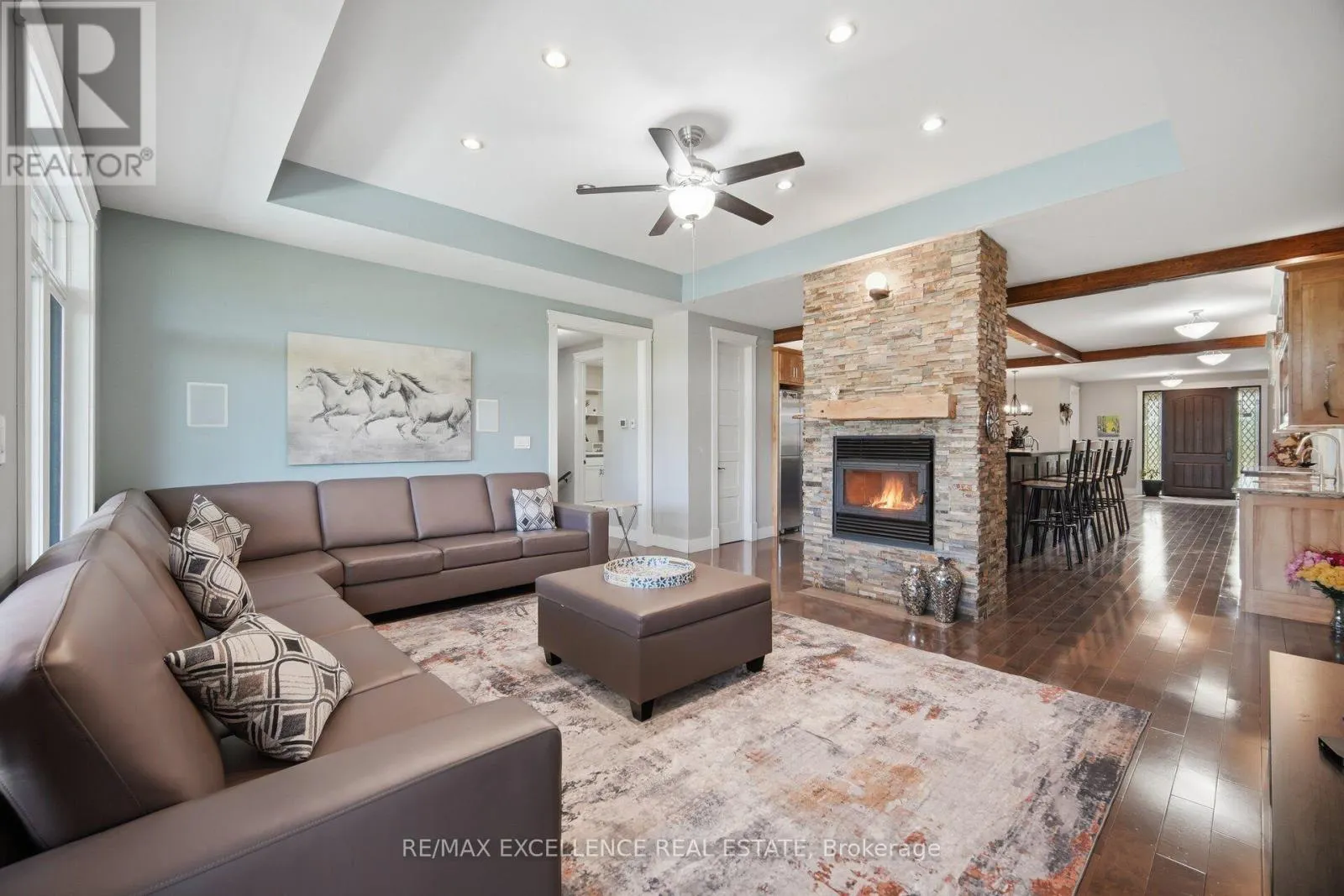 5593 TRAFALGAR ROAD