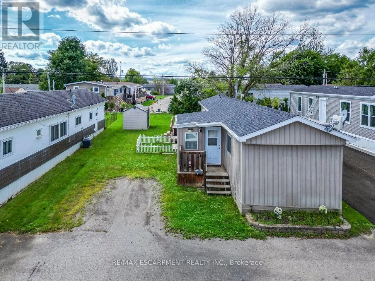4422 TIMOTHY LANE