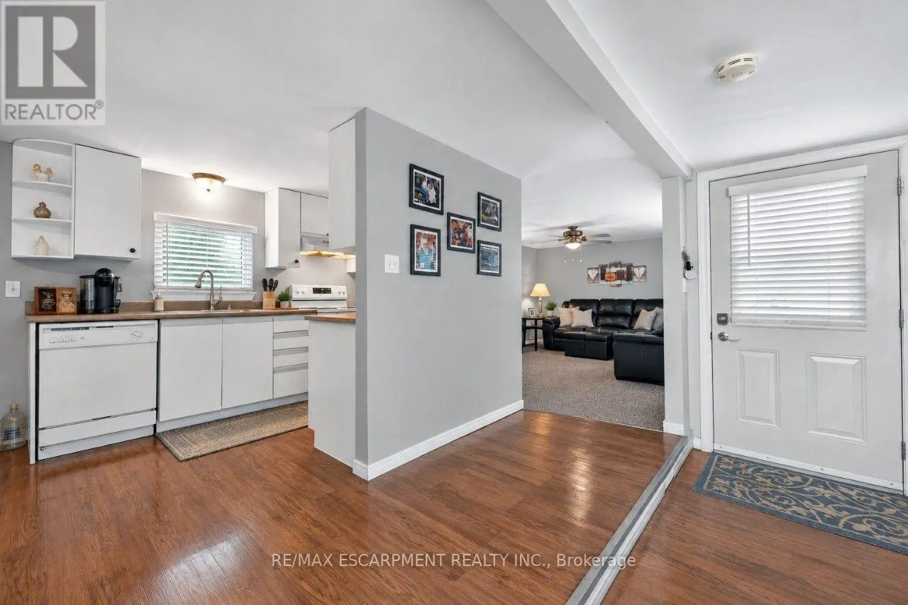 4422 TIMOTHY LANE