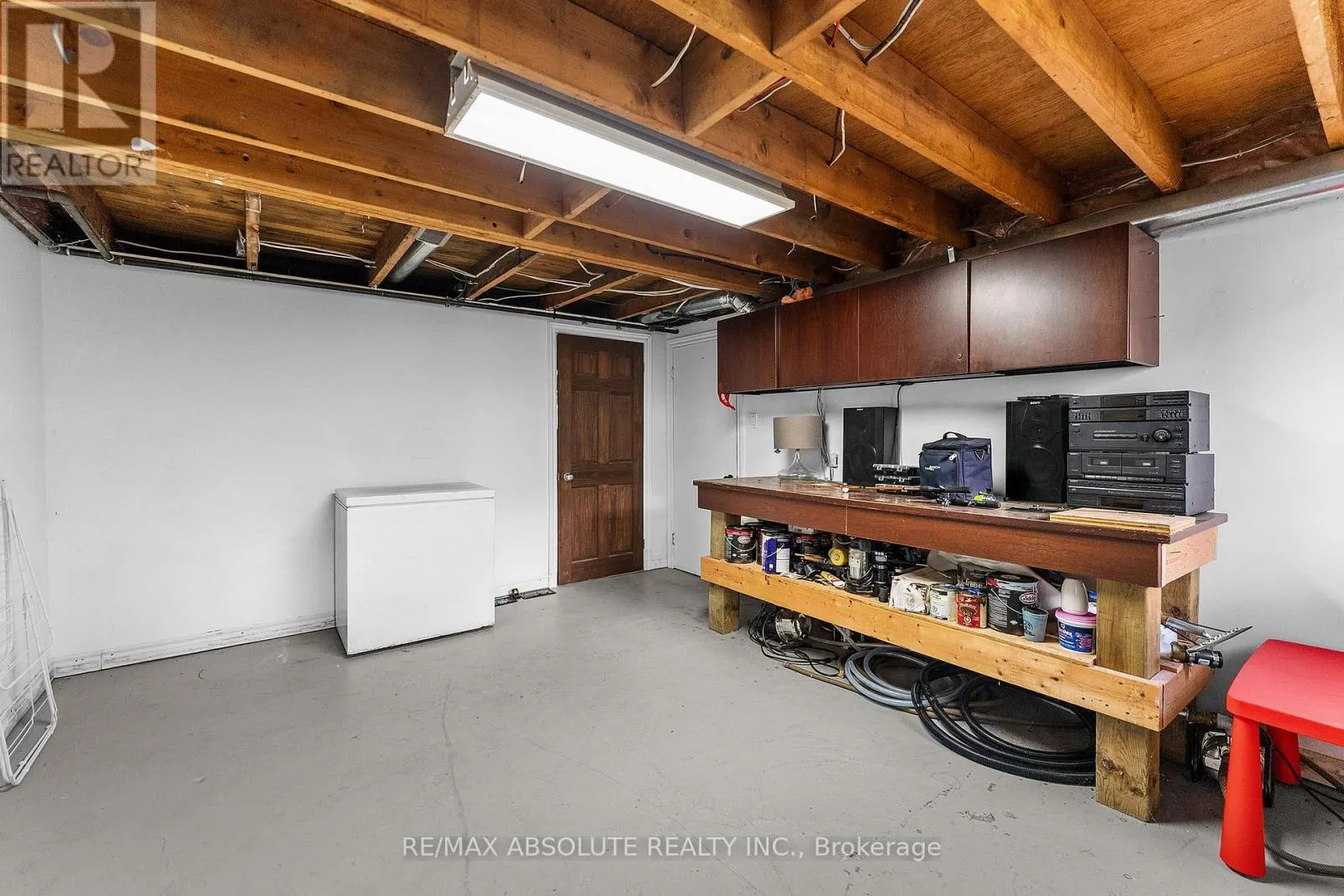470 BAYVIEW DRIVE