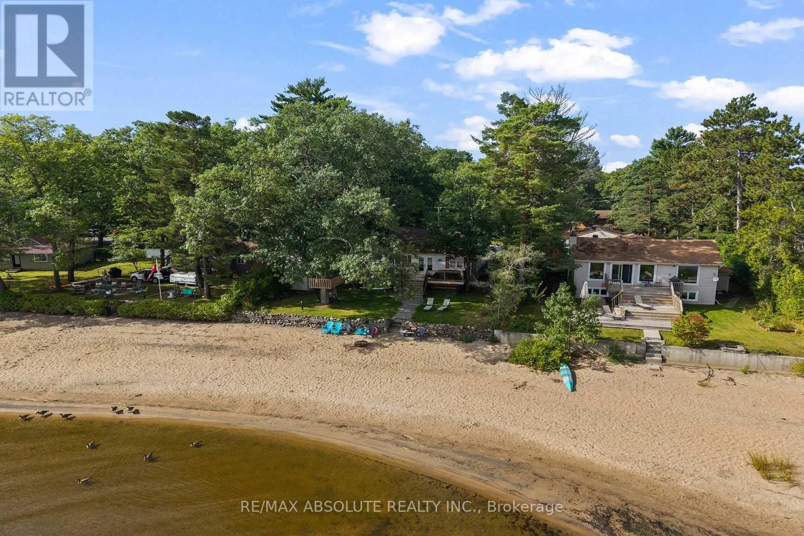 470 BAYVIEW DRIVE