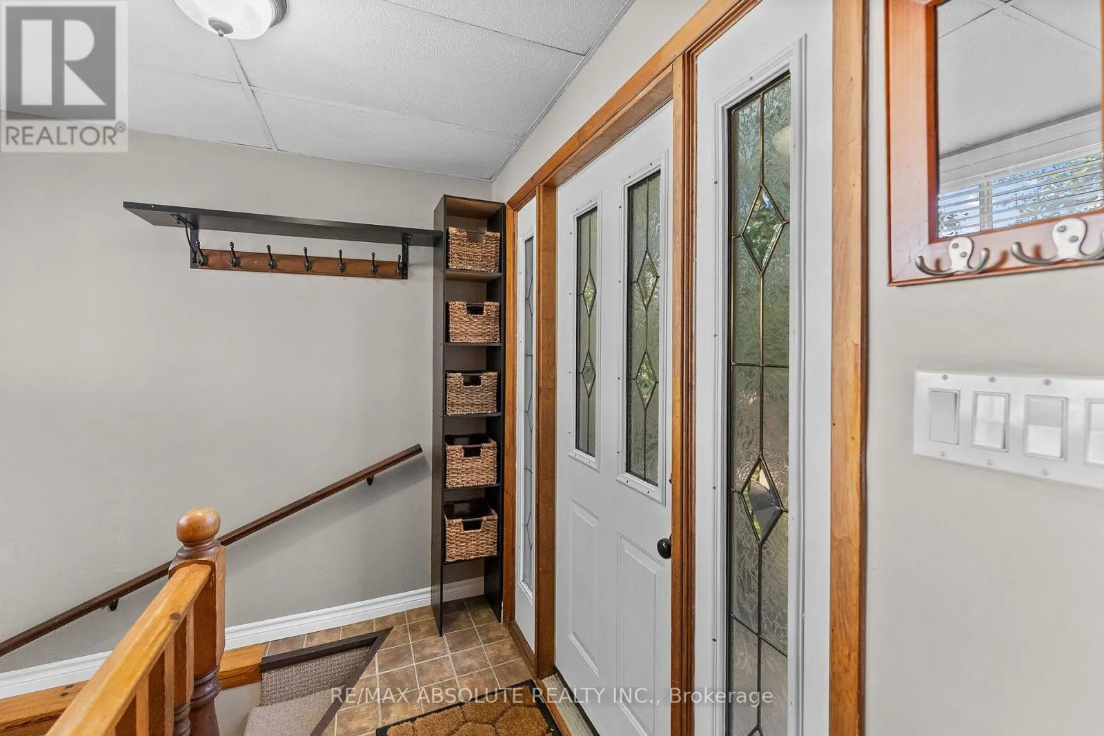 470 BAYVIEW DRIVE