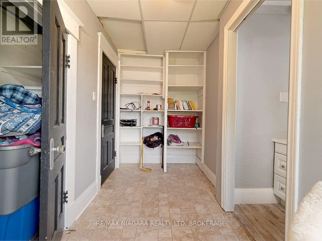 129 FOREST AVENUE