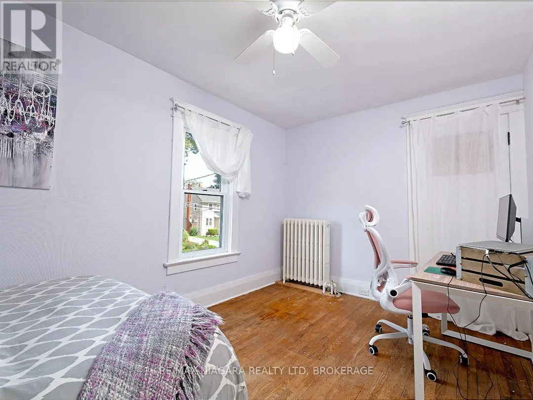 129 FOREST AVENUE
