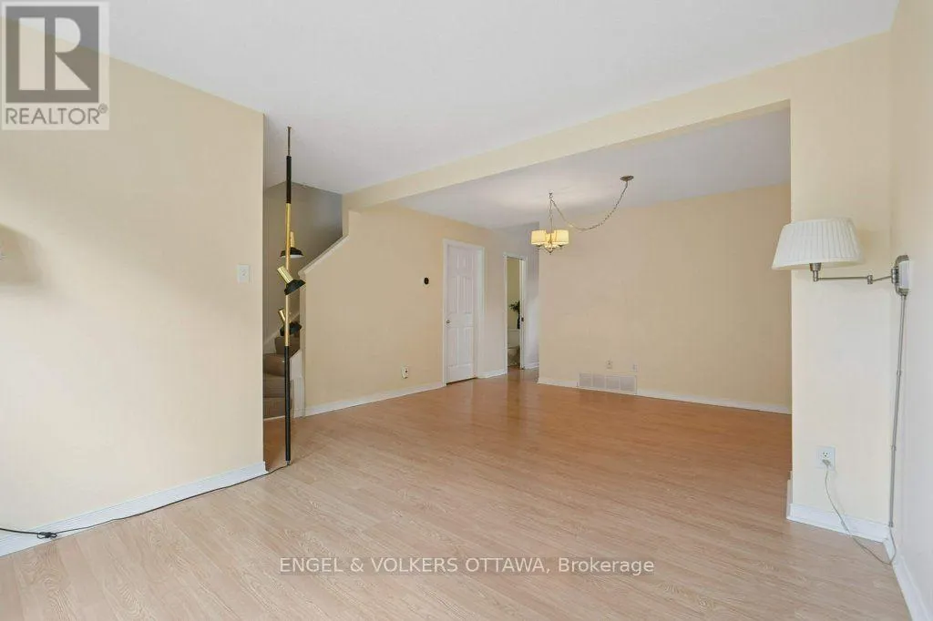 18 - 1280 CAHILL DRIVE